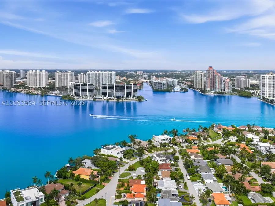 301 186th St, Sunny Isles Beach, FL 33160 - #3