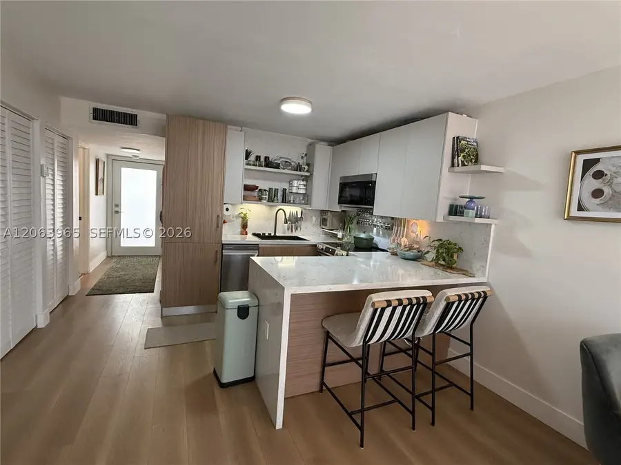 1666 West Ave #305, Miami Beach, FL 33139 - #3
