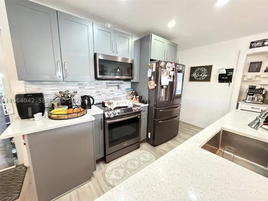 1250 NW 46th St, Deerfield Beach, FL 33064 - #2