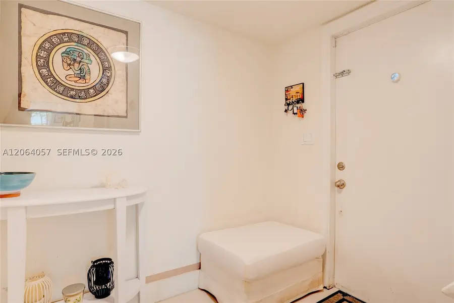 2307 NE 7th St #40, Hallandale Beach, FL 33009 - #3