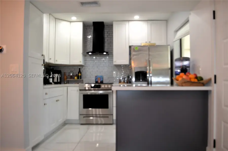 11554 NW 10th St #11554, Pembroke Pines, FL 33026 - #3