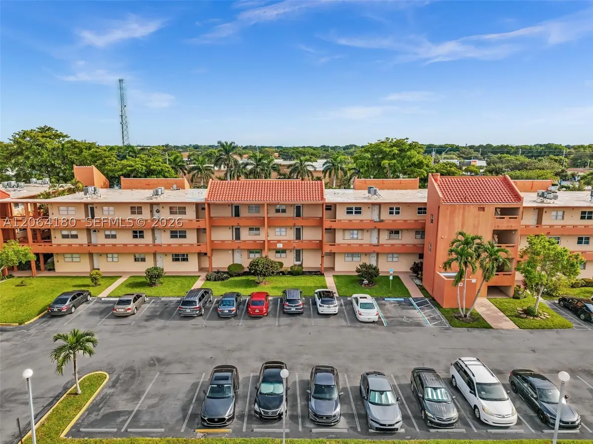 8852 W Mcnab Rd #203, Tamarac, FL 33321 - #1