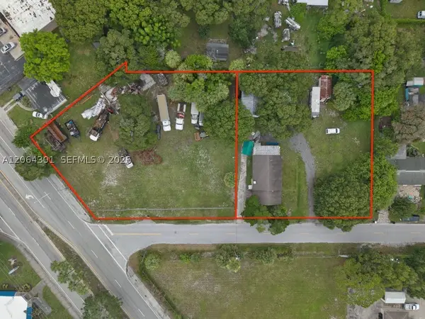 2108 Okeechobee Rd, Fort Pierce, FL 34950