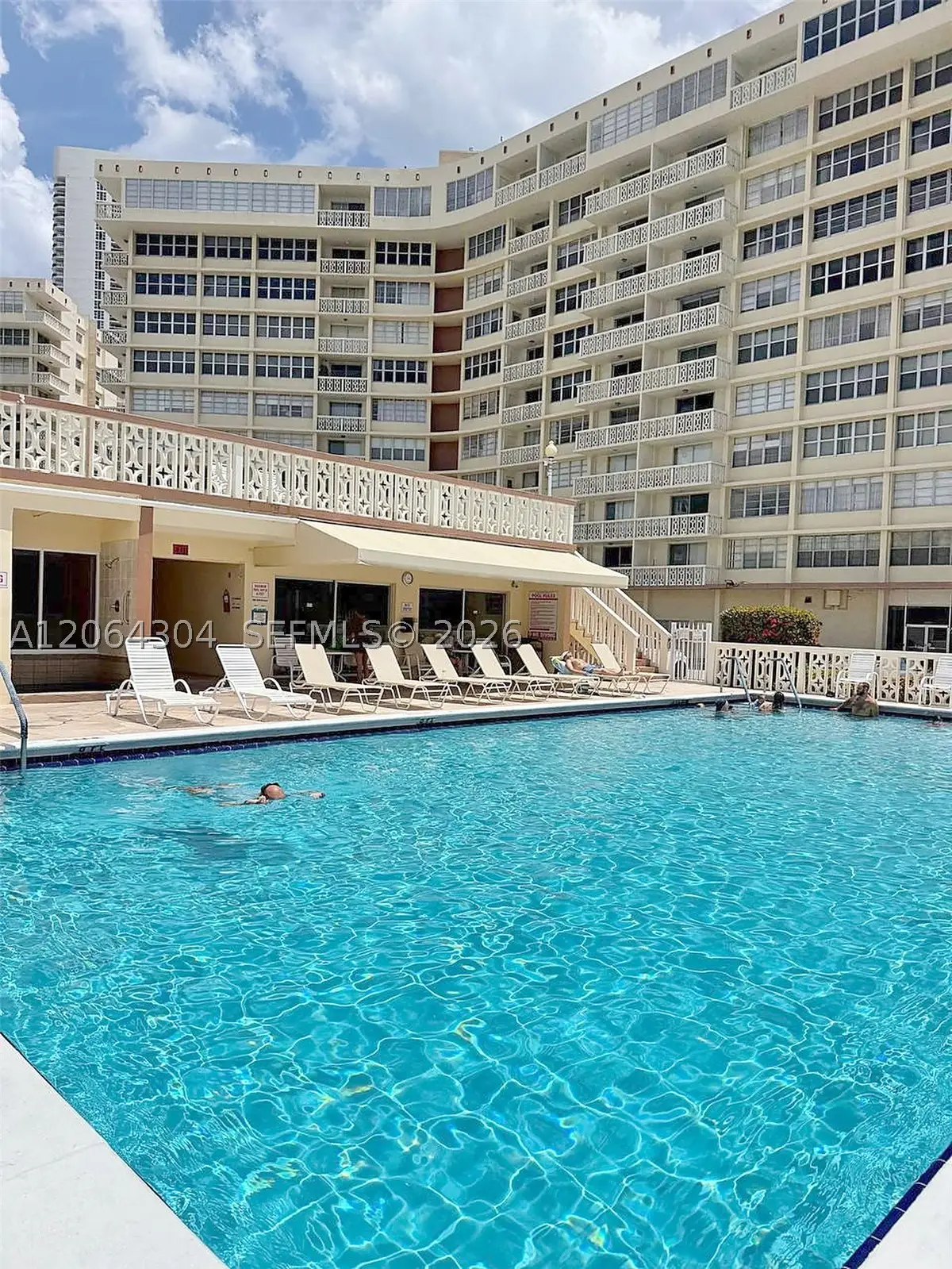 1817 S Ocean Dr #824, Hallandale Beach, FL 33009 - #1
