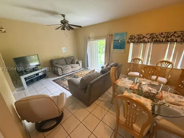 13654 SW 124th Ave Rd, Miami, FL 33186 - #2