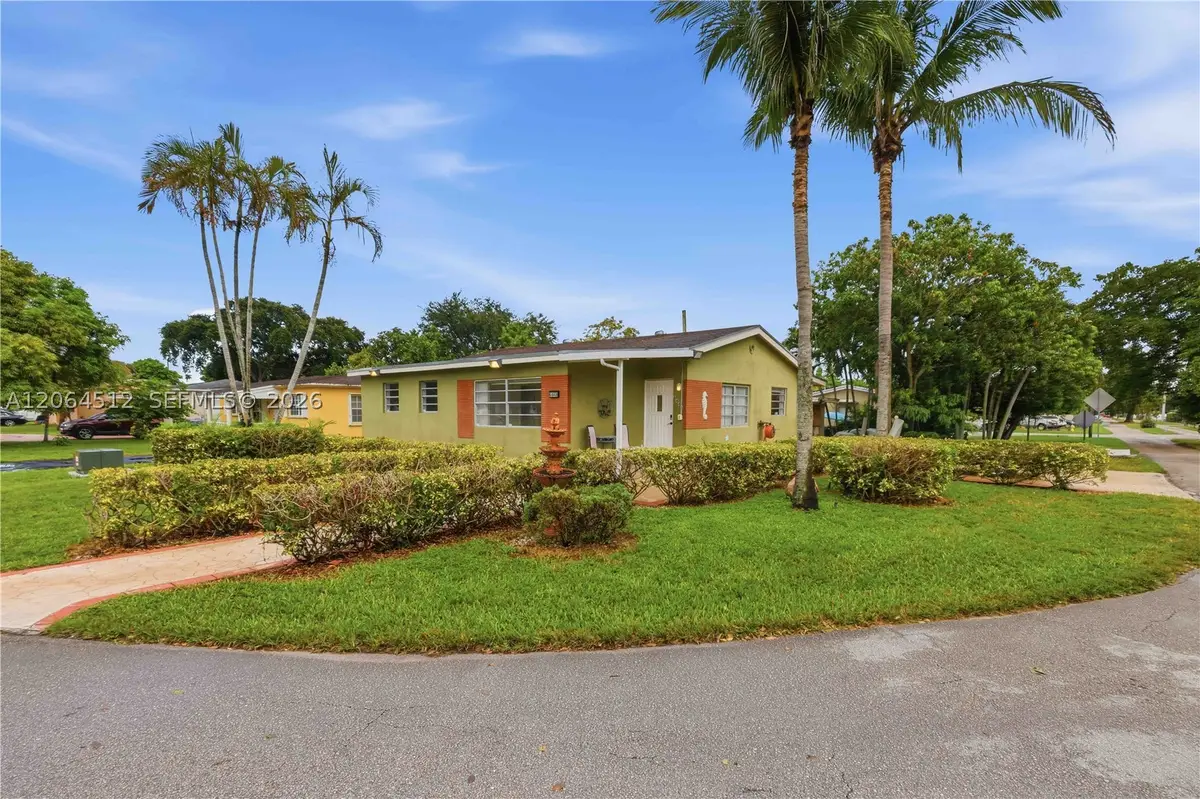 6448 Funston St, Hollywood, FL 33023 - #1