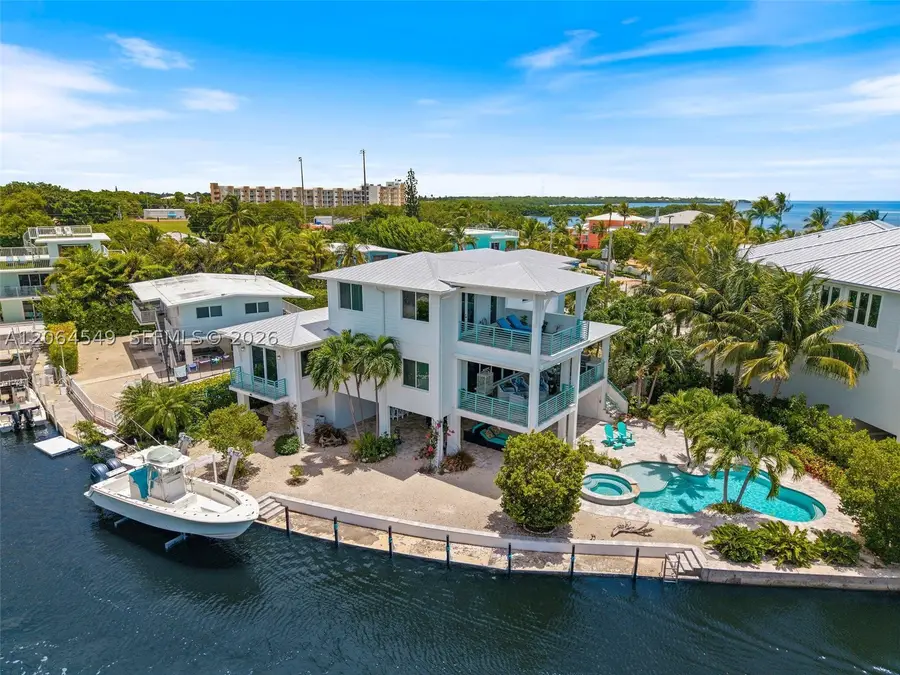 202 Plantation Shores Dr, Islamorada Village Of Islands, FL 33070 - #3