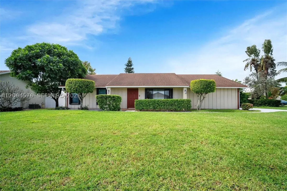 372 NW 35th Pl, Boca Raton, FL 33431 - #1