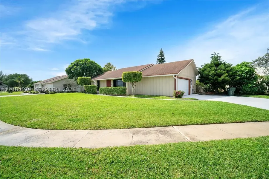 372 NW 35th Pl, Boca Raton, FL 33431 - #2