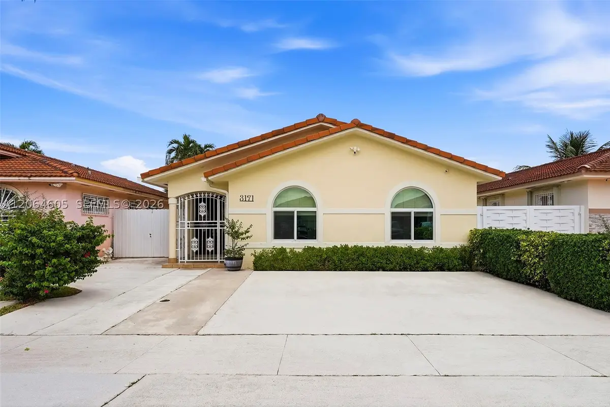 3171 W 78th St, Hialeah, FL 33018 - #1
