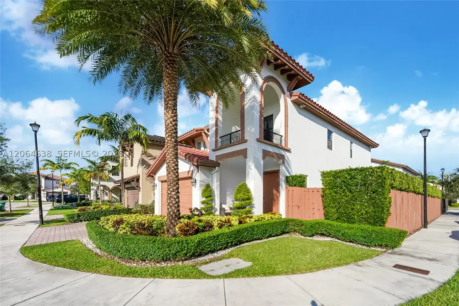 8723 NW 102nd Pl, Doral, FL 33178 - #2
