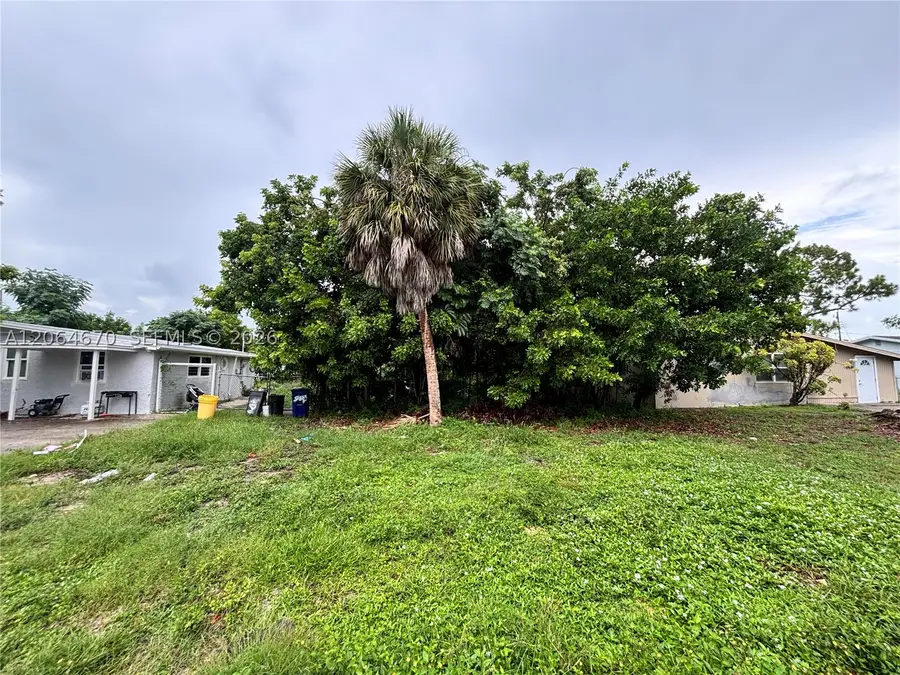 5438/5440 Fourth Ave, Fort Myers, FL 33907 - #2