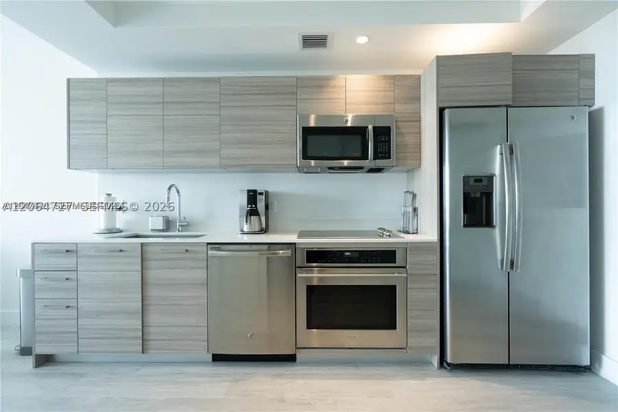 121 NE 34th St #806, Miami, FL 33137 - #2