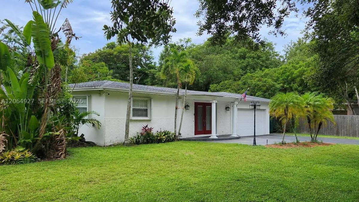 4020 SW 2nd St, Plantation, FL 33317 - #1