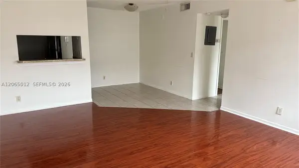 1032 Twin Lakes Dr #21-G, Coral Springs, FL 33071