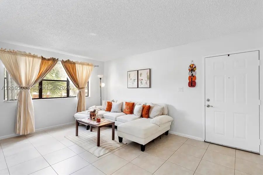 510 S Park Rd #25-10, Hollywood, FL 33021 - #2