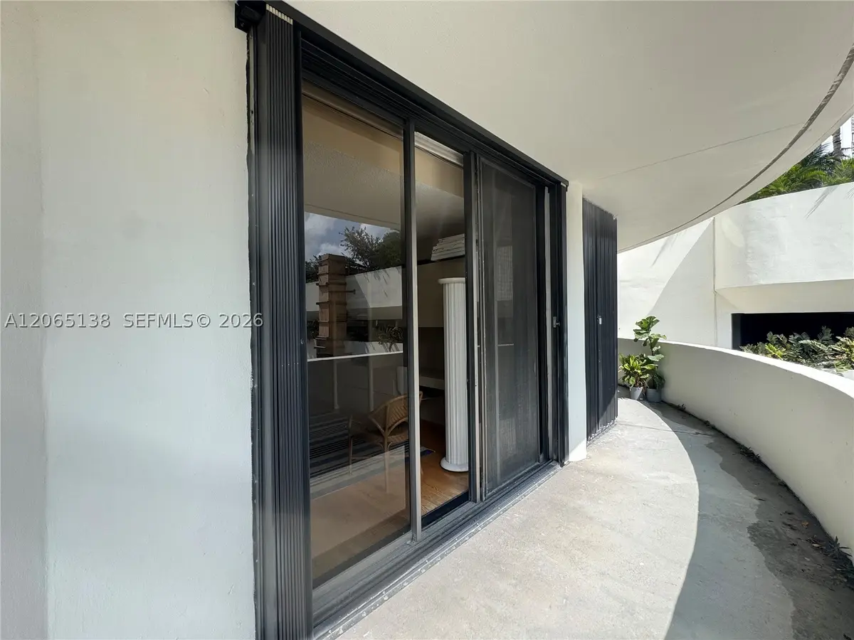 3000 Island Blvd #332, Aventura, FL 33160 - #1