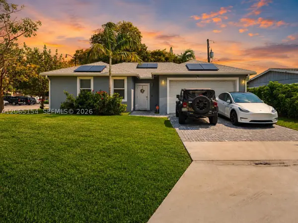 1686 NE 30th St, Pompano Beach, FL 33064