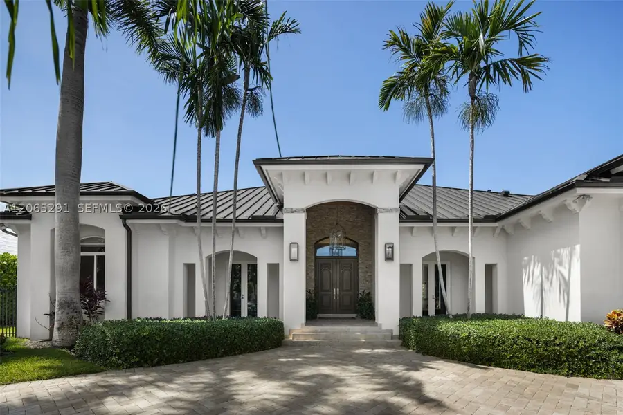 8111 SW 178th St, Palmetto Bay, FL 33157 - #3