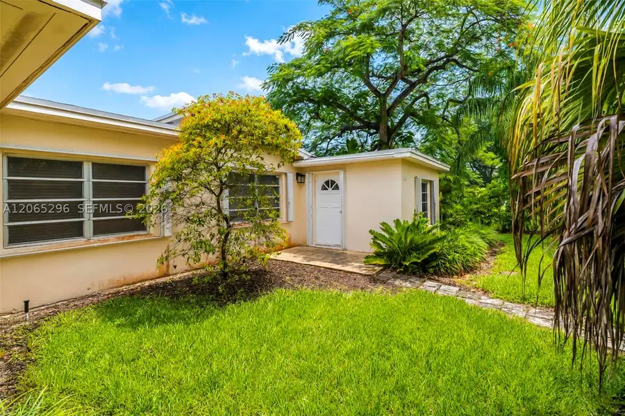 11624 SW 93rd St, Miami, FL 33176 - #2