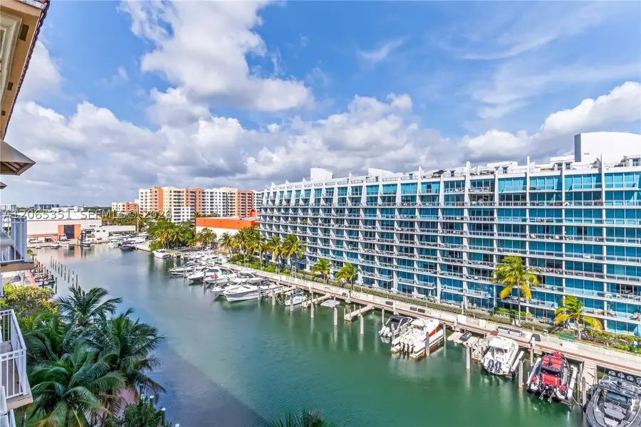 3001 NE 185th St #707, Aventura, FL 33180 - #2