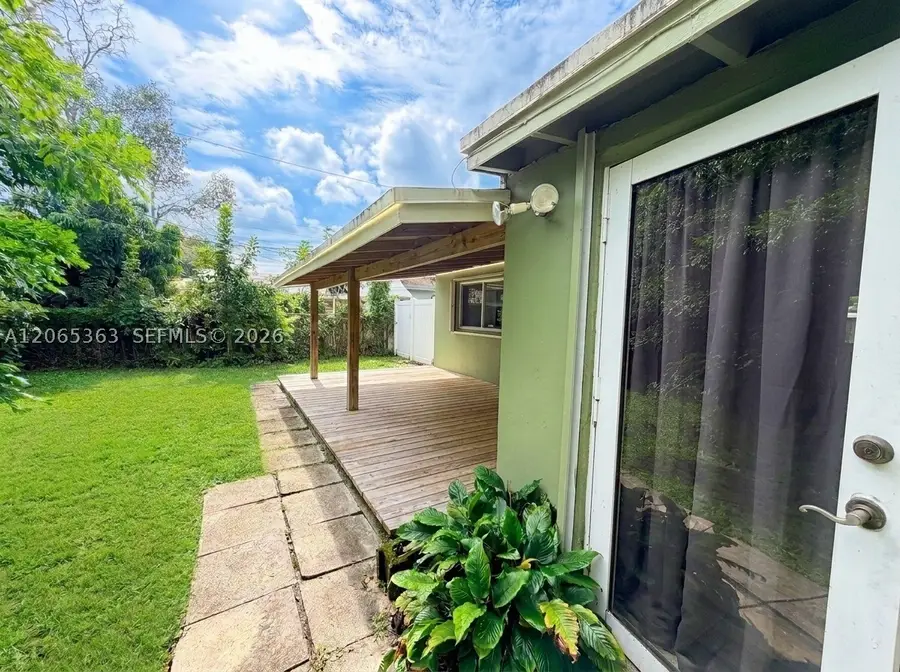 6831 Farragut St, Hollywood, FL 33024 - #3