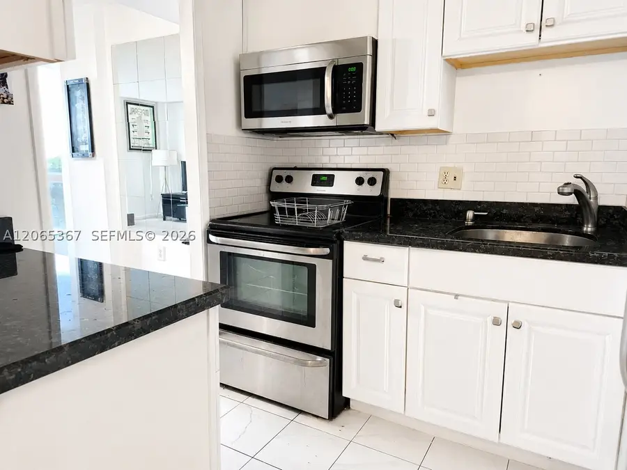 2841 NE 163rd St #608, North Miami Beach, FL 33160 - #3