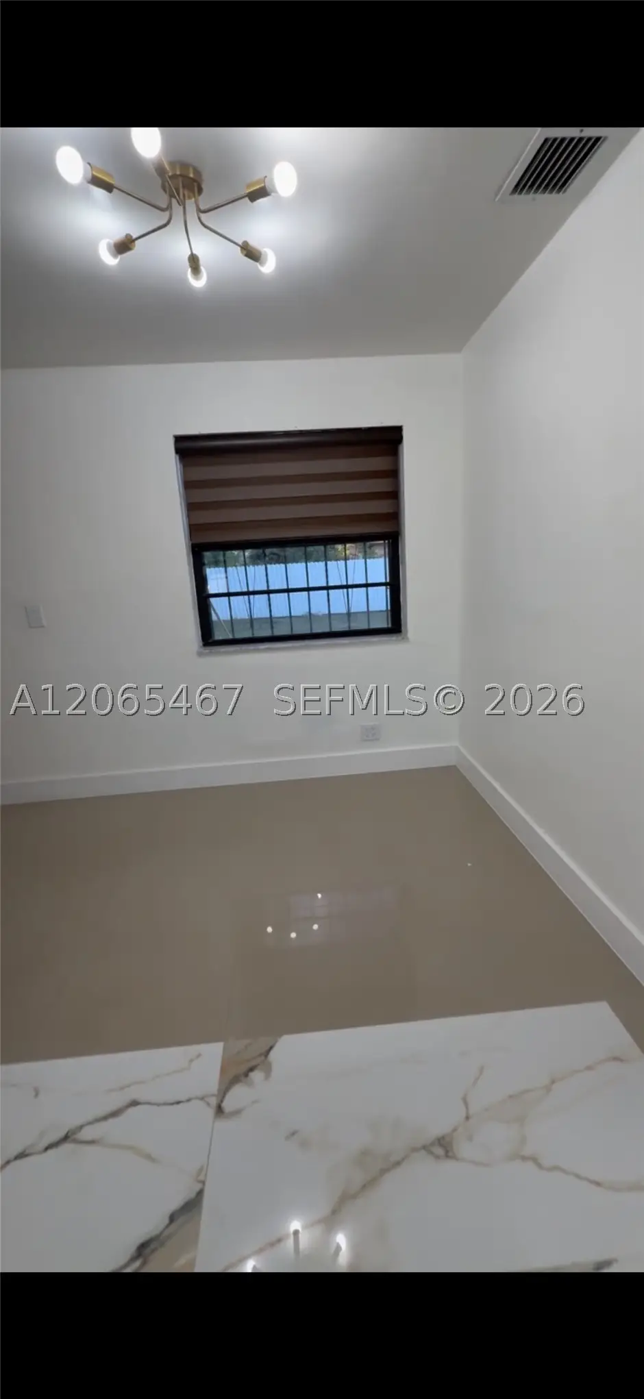 41 NE 195th St, Miami, FL 33179 - #1