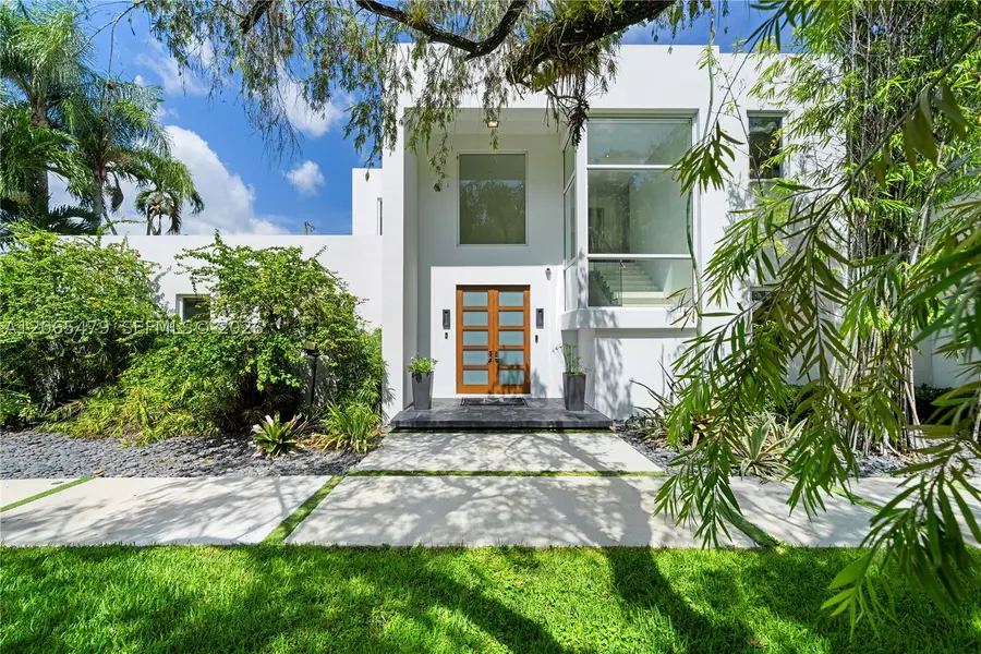 7930 SW 52nd Ct, Miami, FL 33143 - #2