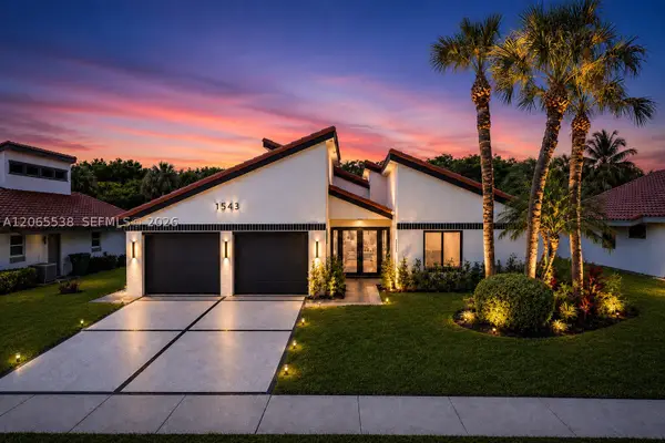 1543 SW 1st Ave, Boca Raton, FL 33432