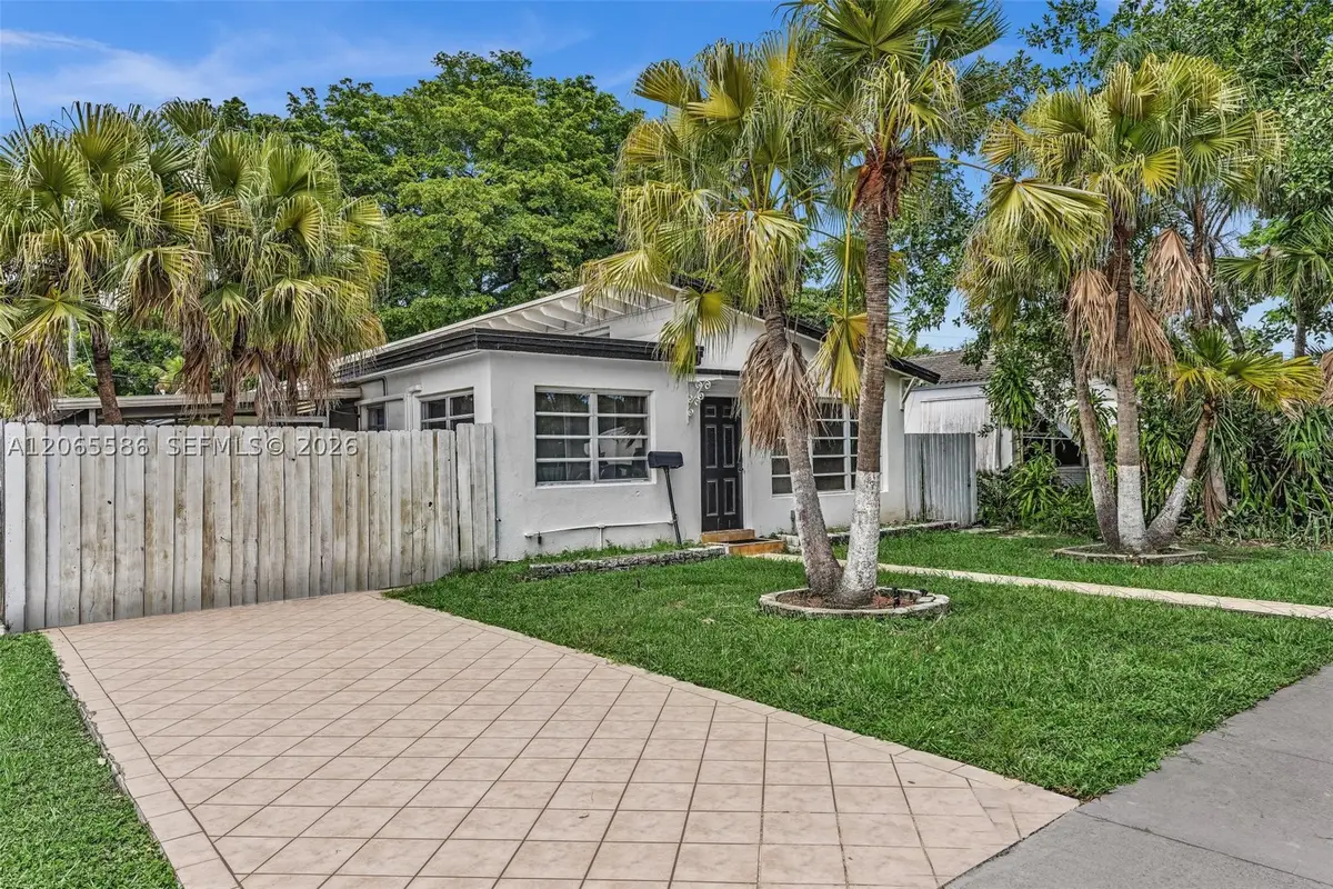 1943 Rodman St, Hollywood, FL 33020 - #1