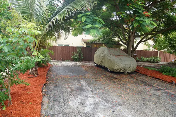 4332 Nw 3rd Terrace, Deerfield Beach, FL 33064