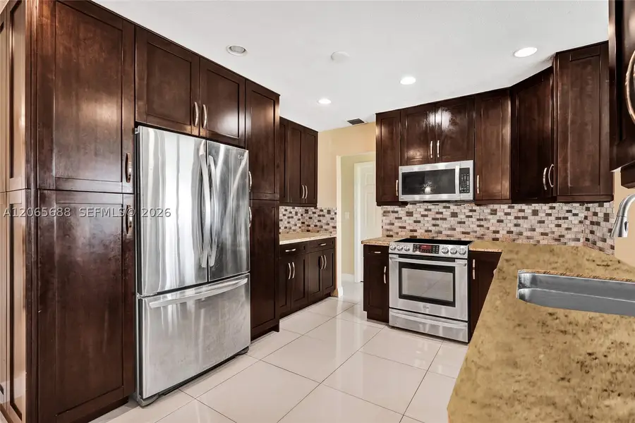 215 SE 3rd Ave #501C, Hallandale Beach, FL 33009 - #3