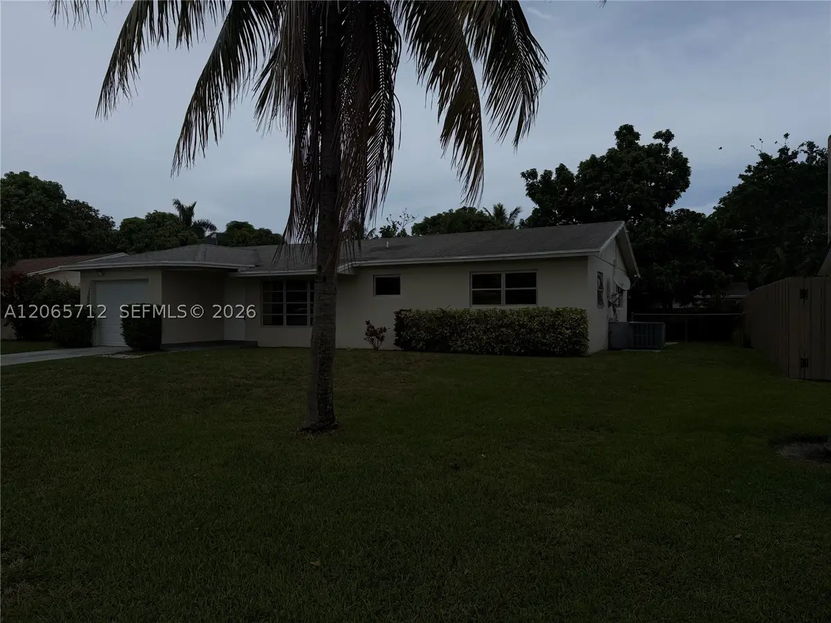 3070 SE 1st Pl, Boynton Beach, FL 33435 - #1
