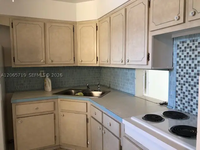 1530 NE 191st St #240, Miami, FL 33179 - #1