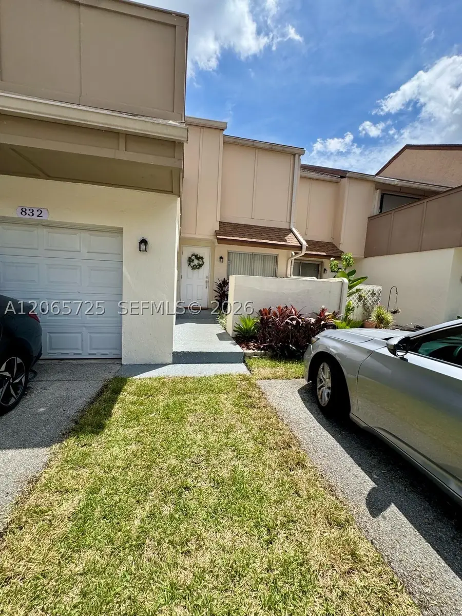 832 NW 81st Way #9, Plantation, FL 33324 - #2