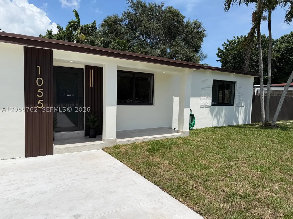 1055 NW 143rd St, Miami, FL 33168 - #1