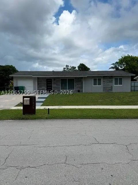 15435 SW 108th Ct, Miami, FL 33157 - #2