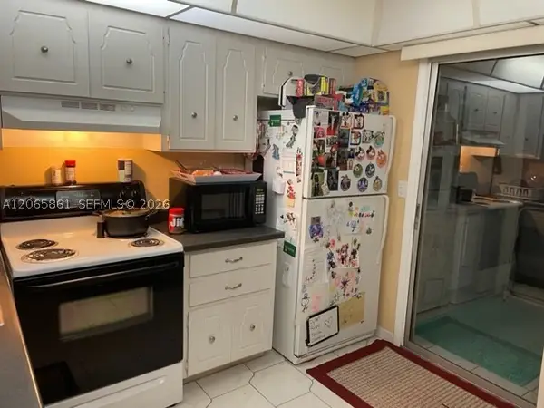 3777 NW 78th Ave #10G, Davie, FL 33024