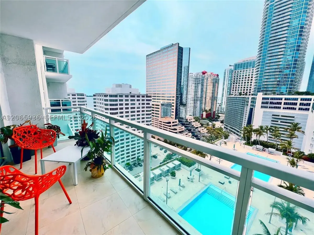 950 Brickell Bay Dr #1807, Miami, FL 33131 - #1
