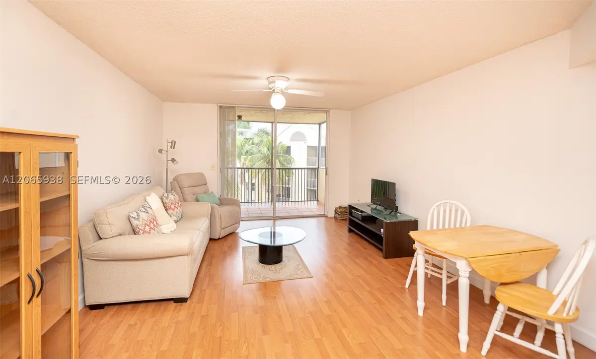 8363 Lake Dr #504, Doral, FL 33166 - #1