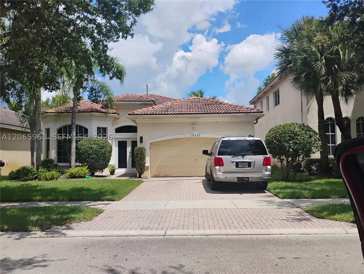 19353 SW 60th Ct, Pembroke Pines, FL 33332 - #1