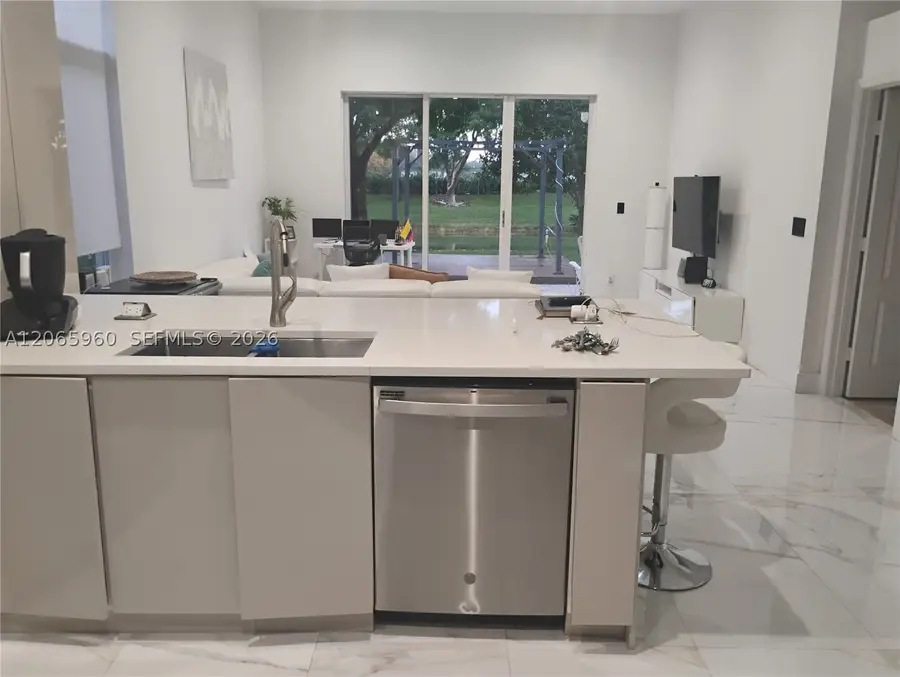 19353 SW 60th Ct, Pembroke Pines, FL 33332 - #2