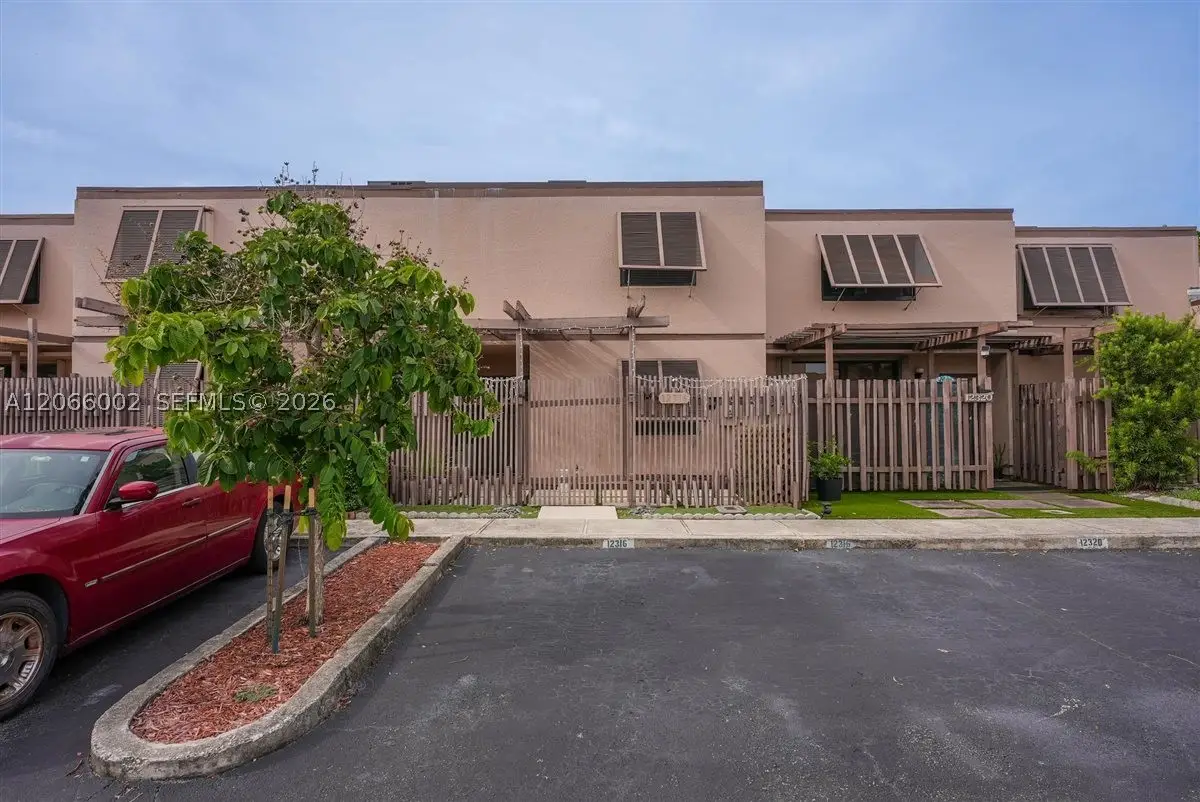 12316 NW 11th Ct, Pembroke Pines, FL 33026 - #1