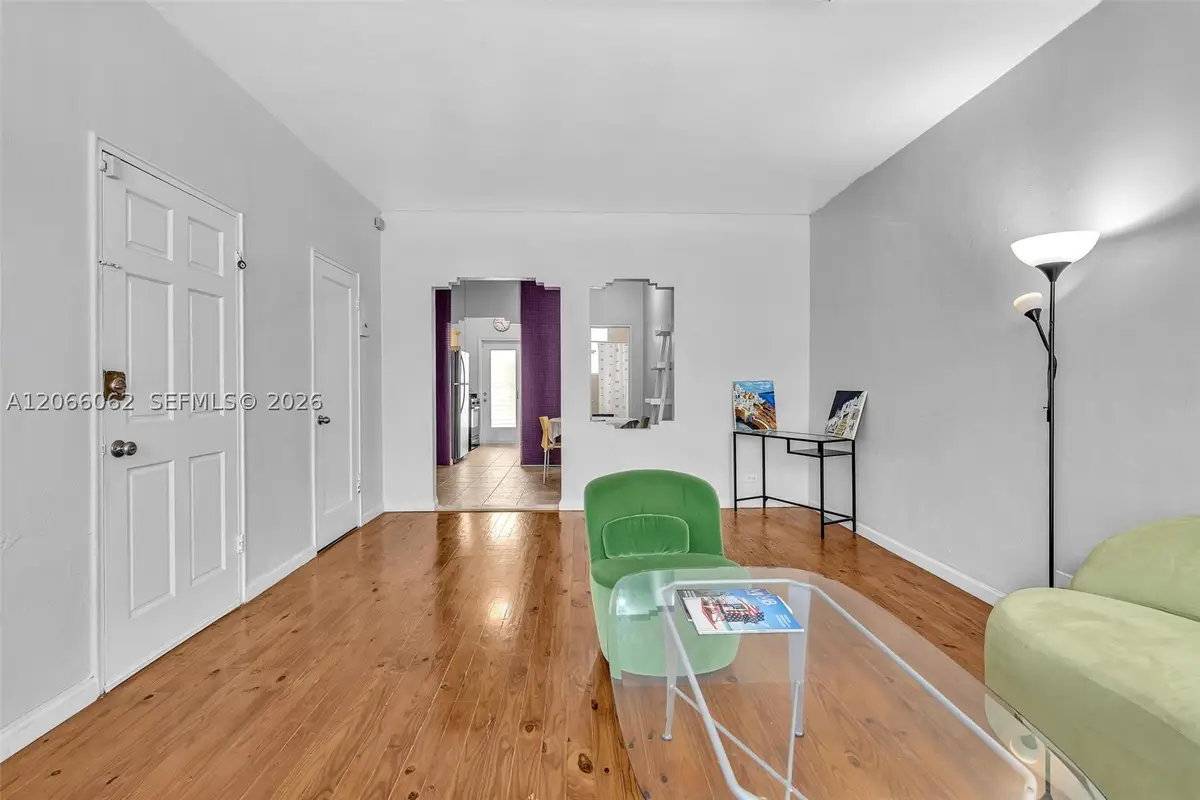 736 12th St #5, Miami Beach, FL 33139 - #1