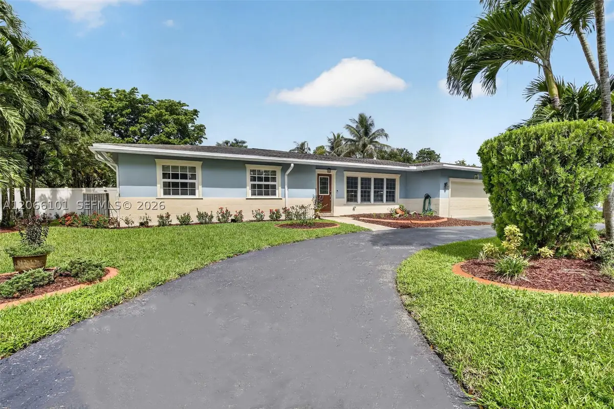 801 Ixora Ln, Plantation, FL 33317 - #1