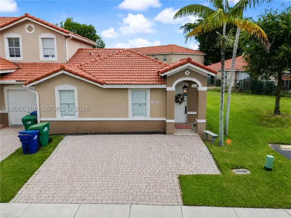 13837 SW 273rd Ter, Homestead, FL 33032