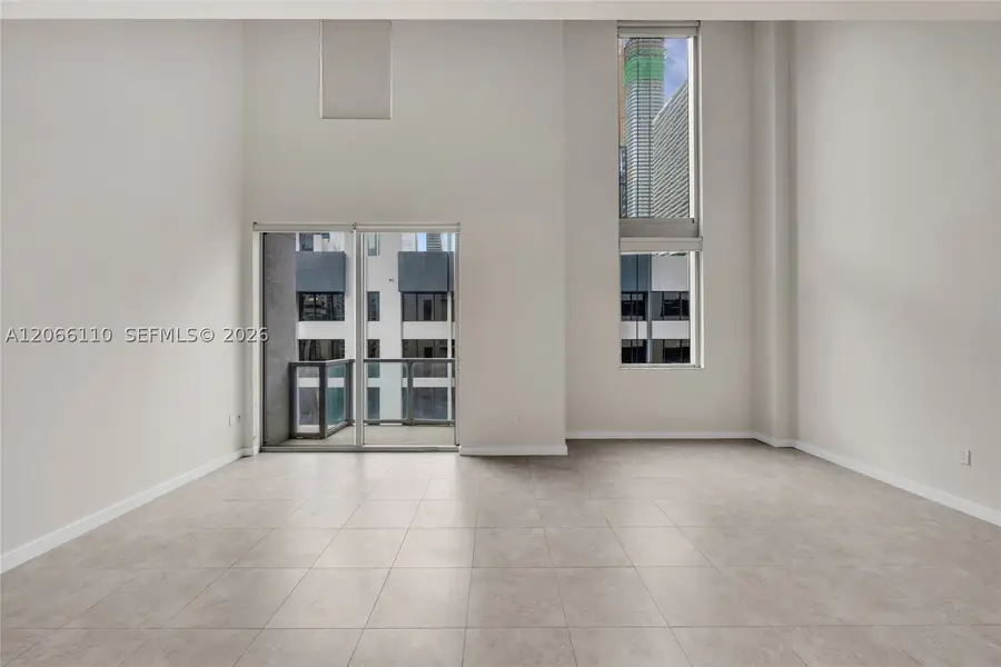 1060 Brickell Ave #815, Miami, FL 33131 - #2