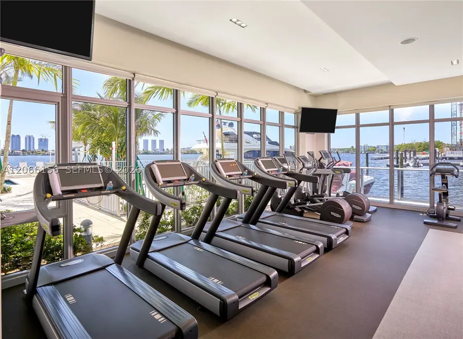 17301 Biscayne Blvd #1004, North Miami Beach, FL 33160 - #2