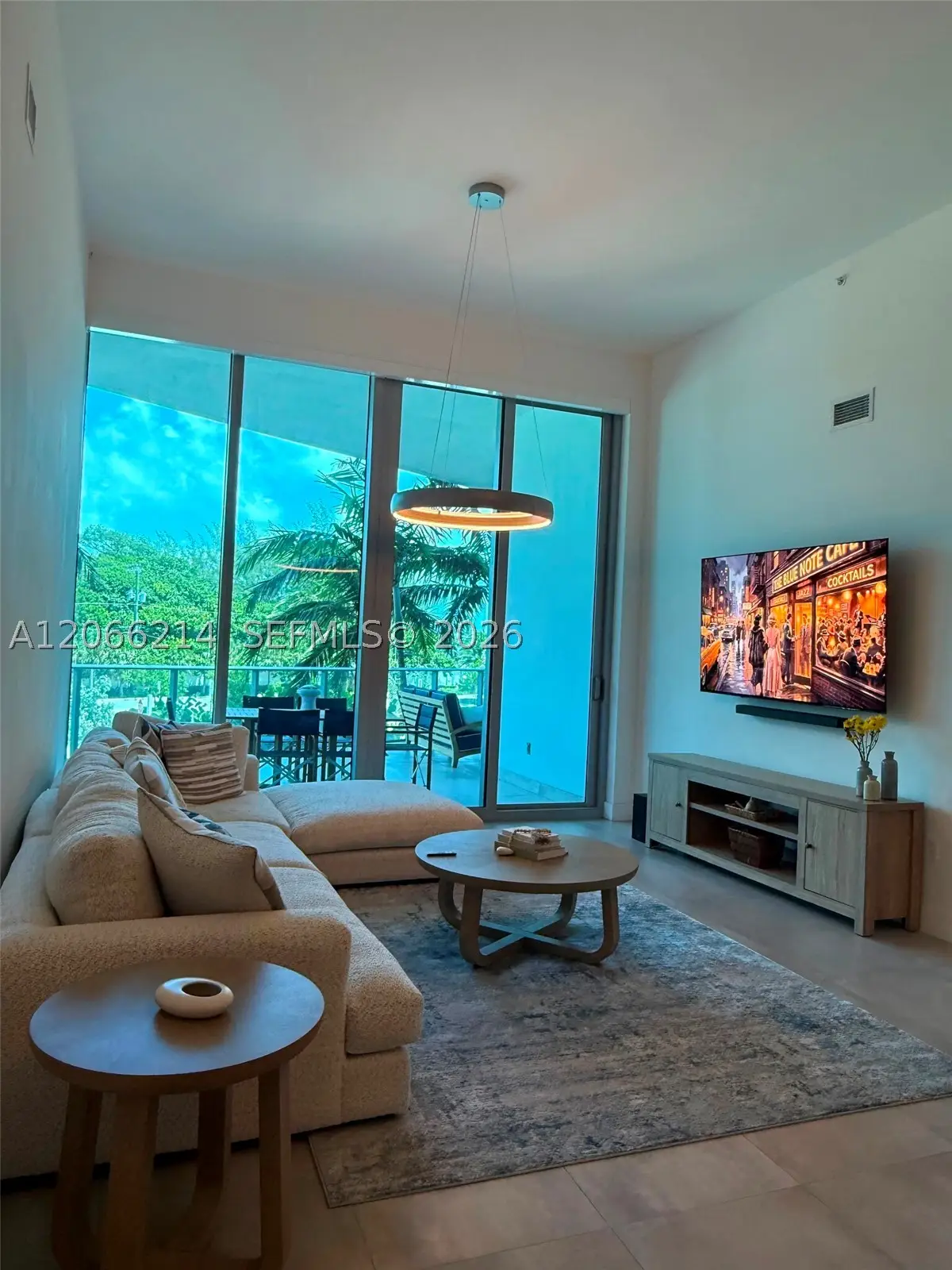 701 N Fort Lauderdale Blvd #214, Fort Lauderdale, FL 33304 - #1